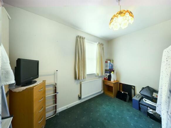 Bedroom: