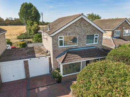 Layton Crescent, Brampton, Huntingdon.