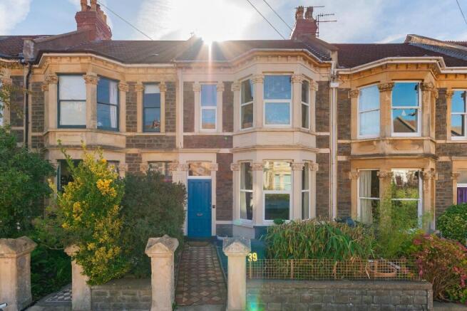 3B9RKE - External A.jpg