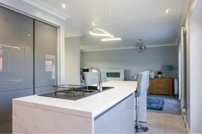 Kitchen/Breakfast