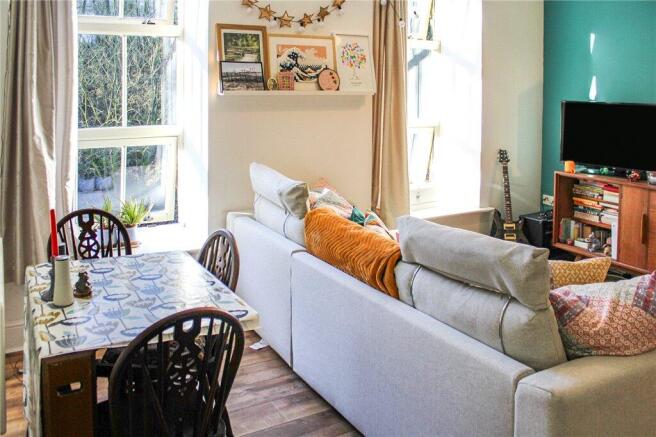 Living/Dining Area