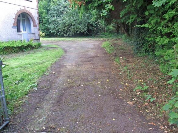 DRIVEWAY-PHOTO