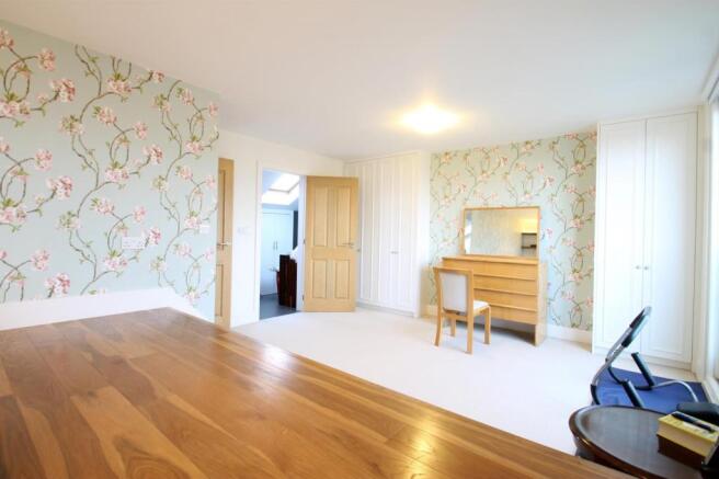 room to let with ensuite