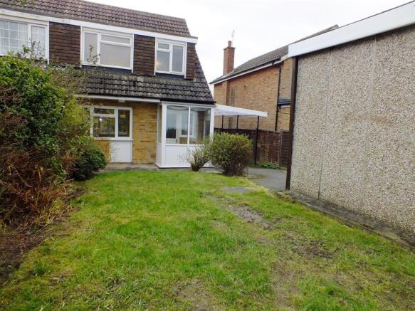 Rear Garden2