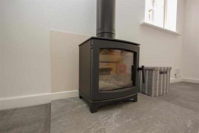Log Burner.jpg