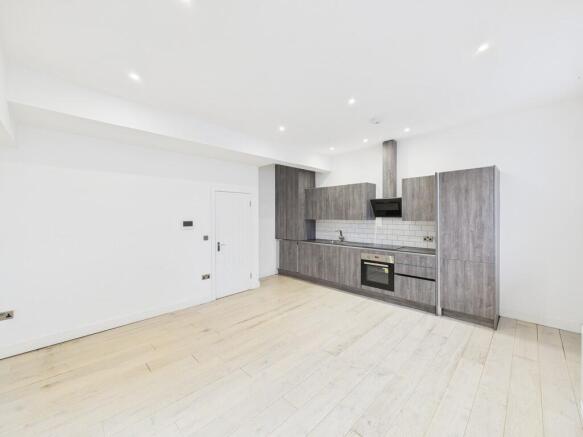 CAM03519G0-PR0418...