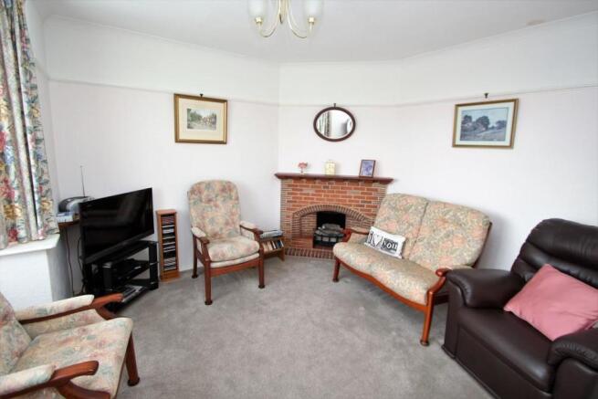 Living Room/ Bedroom 3