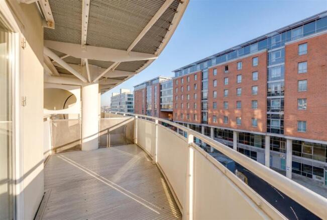 133 Royal Quay_24.jpg