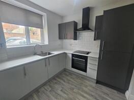 Flat 2, 206, Mansfield Road, Nottingham NG5 2BU