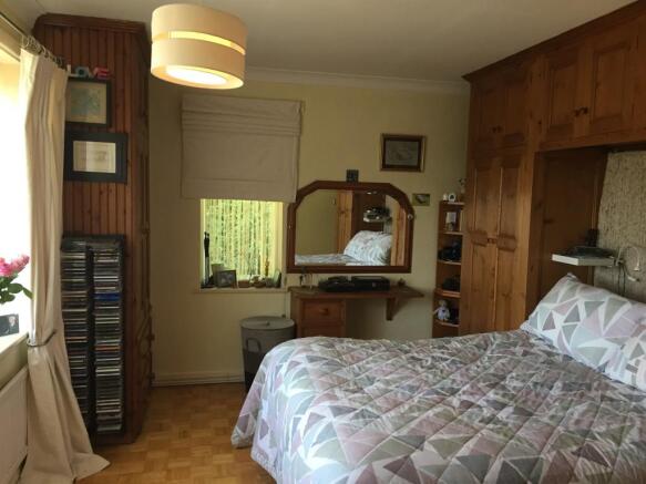 Photo 8