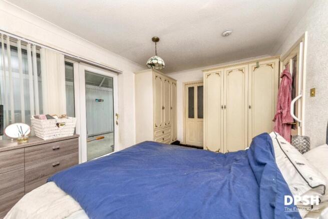 3 bed Detached Bungalow for sale Image 11