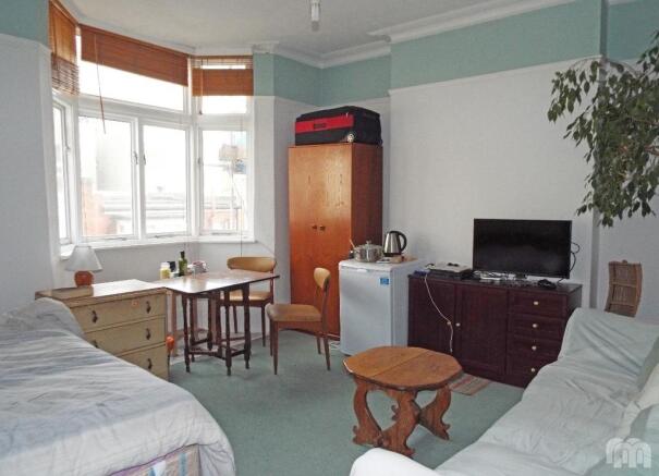 Photo 01