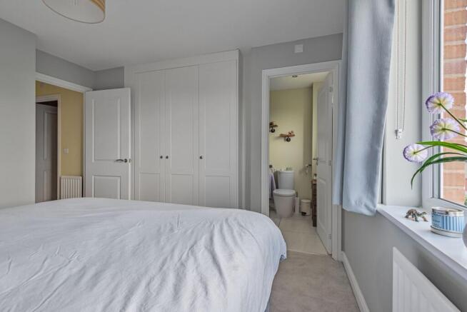 3 bed End of Terrace to rent Image 11