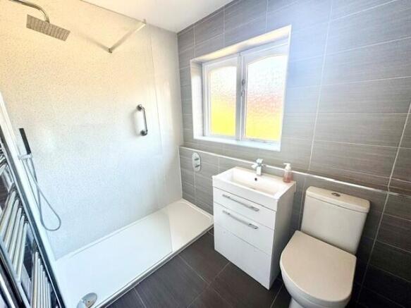 2 bed Bungalow to rent Image 12