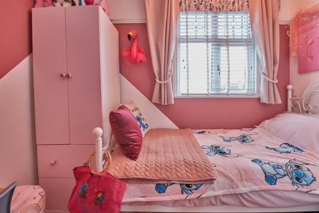FRONT BEDROOM FOUR