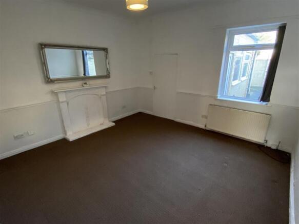 1 bed Flat to rent Image 6