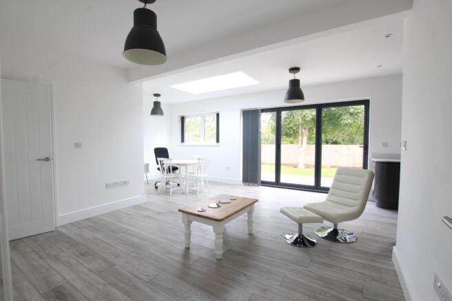 Living/Dining Room