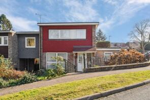 14, Margeholes, Carpenders Park WD19 5AP