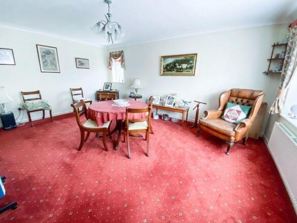 dining room / ...