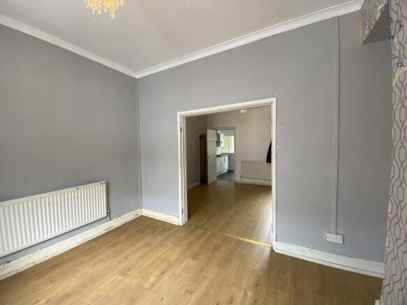 Commercial Street, Senghenydd photo 4