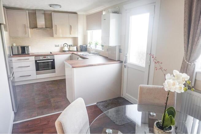 Kitchen/Dining Room