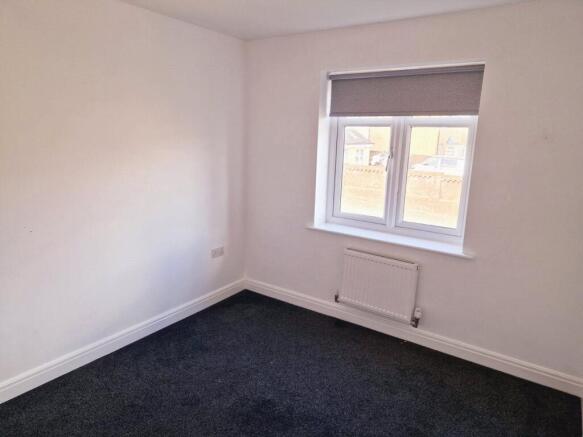 5 bed Detached to rent Image 11