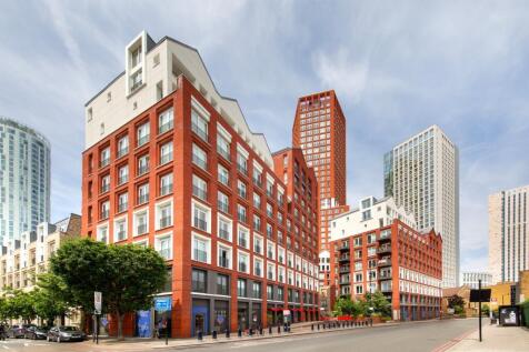 Exchange Gardens,
Oval, SW8