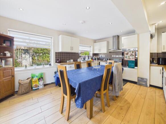 breakfast/kitchen