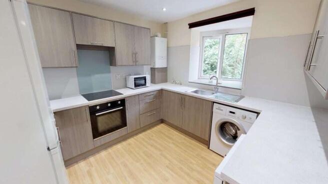 8b_Harcourt_Road