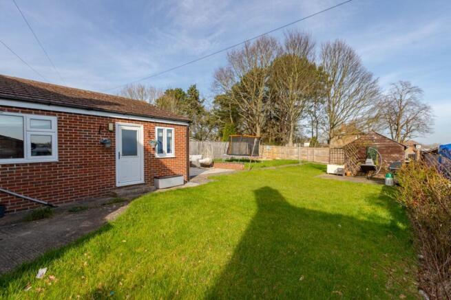 4 bed Detached for sale Image 11
