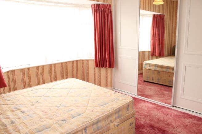 bed 1