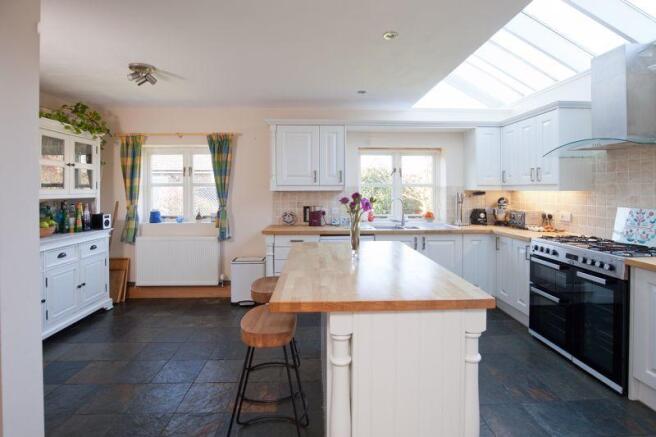 Kitchen (1)
