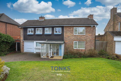 Manor Abbey Road, Halesowen, B62 0AA