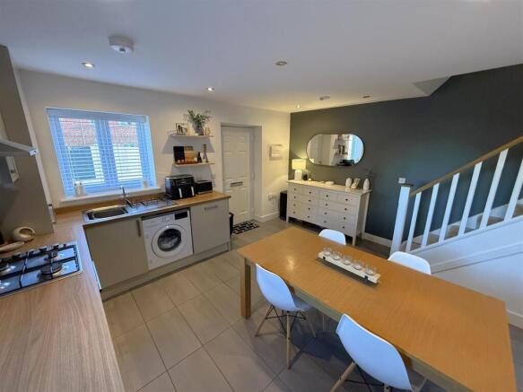 Coltman Drive, Loughborough, Leicestershire photo 4