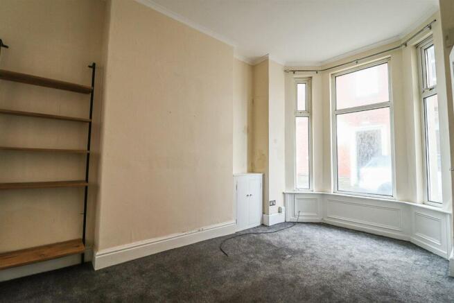Lliving Room