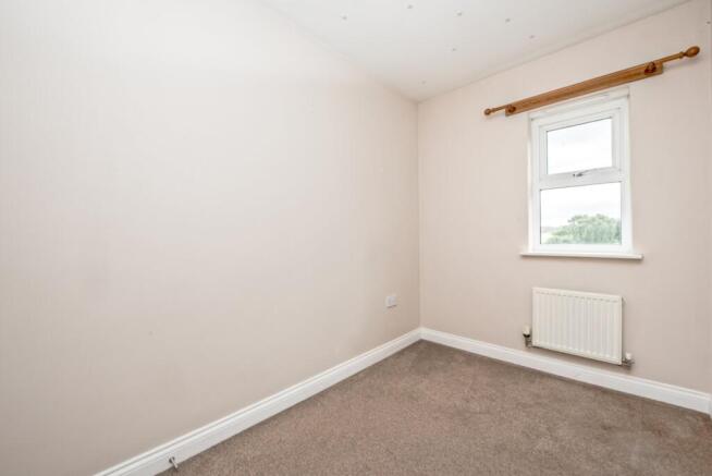 4 bed Terraced for sale Image 12