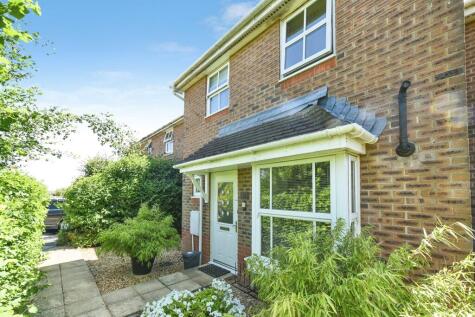 Topaz Drive, Andover