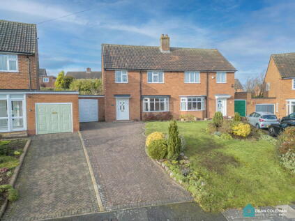 Wirral Road, Bournville Village Trust, B31 1NX