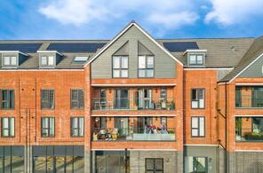 48 Flat, Beechey Place, Wokingham RG40 1LQ