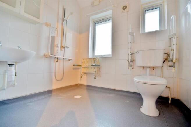 WET ROOM