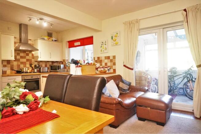 Kitchen / Diner