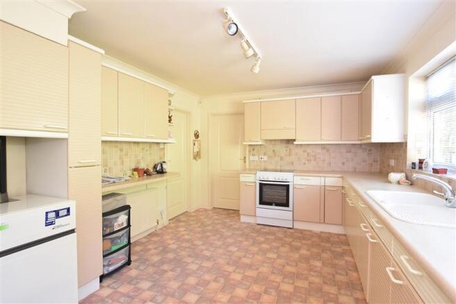 Kitchen / Breakfast Room