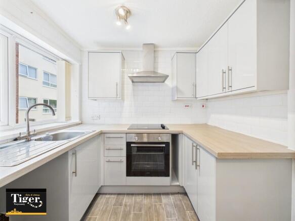 CAM03440G0-PR0367...