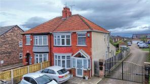 44, Ormesby Bank, Middlesbrough TS7 9EB