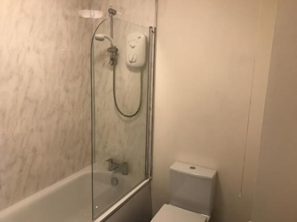 IMG_5095 bathroom