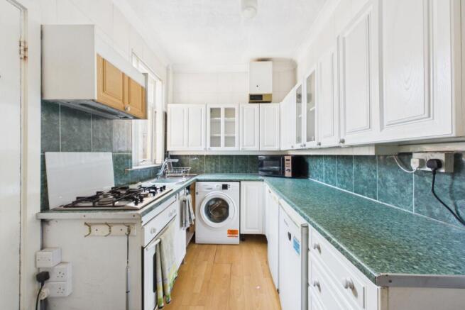 4 bed End of Terrace for sale Image 6