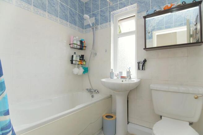2 bed Semi-Detached for sale Image 12