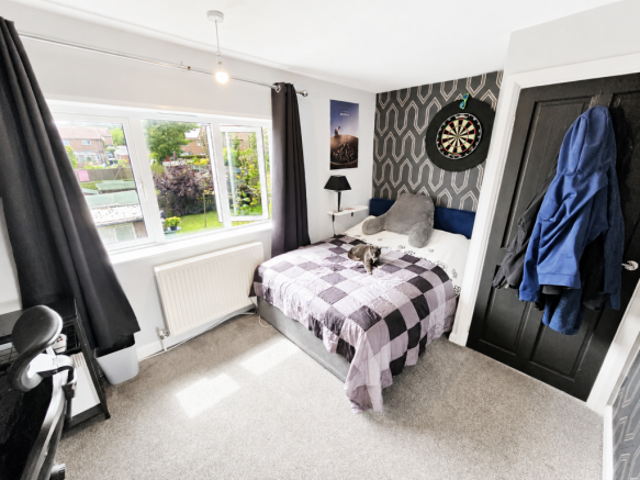 3 bed Semi-Detached for sale Image 9
