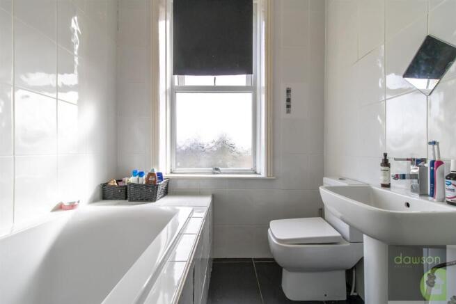 2 bed Terraced for sale Image 8