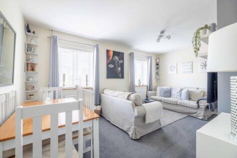 Thirlmere Avenue, Slough, SL1